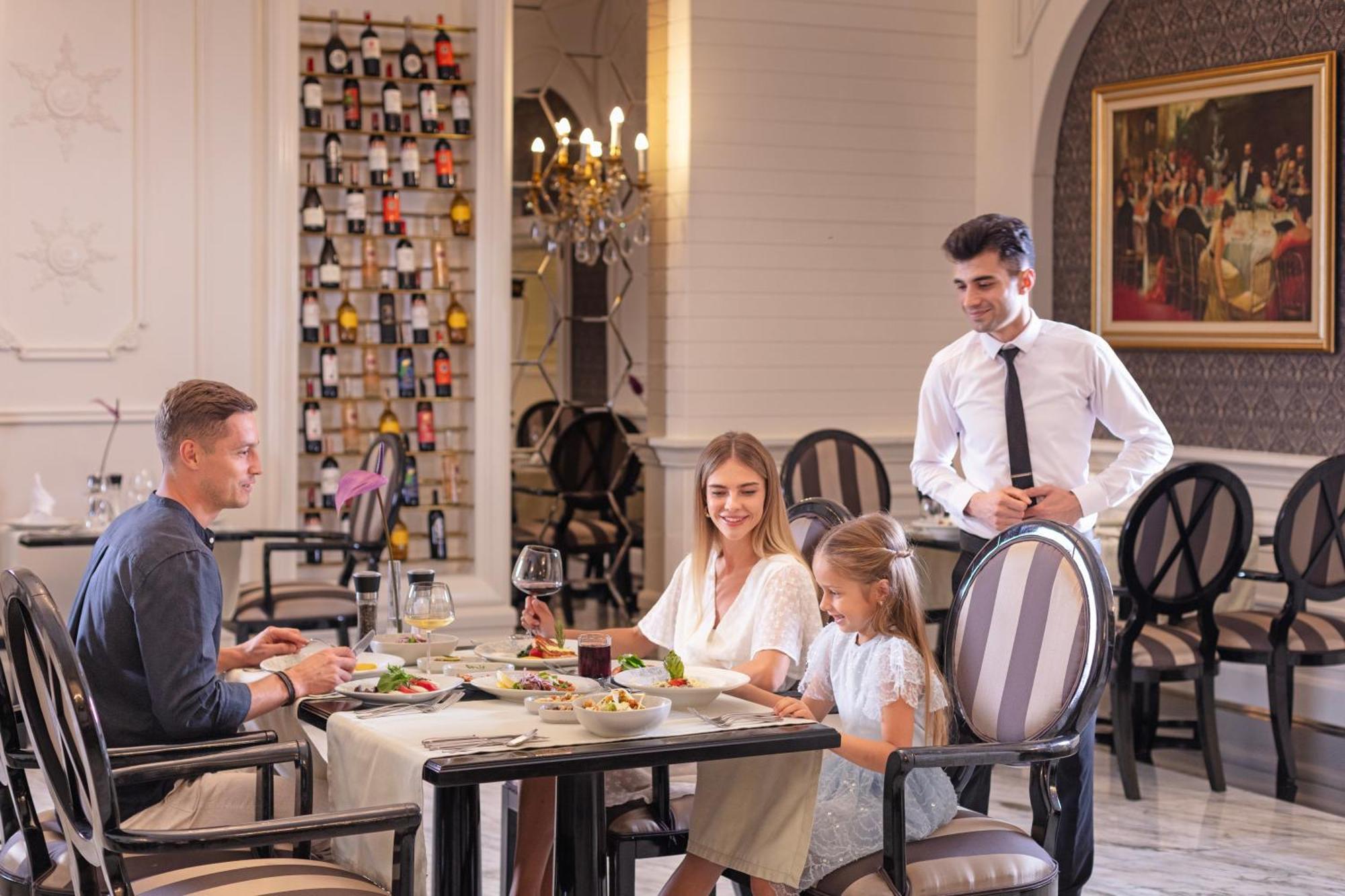 Dobedan Exclusive Hotel & Spa "Ex Brand Alva Donna Exclusive Hotel & Spa" โบยาซเคนท์ ภายนอก รูปภาพ