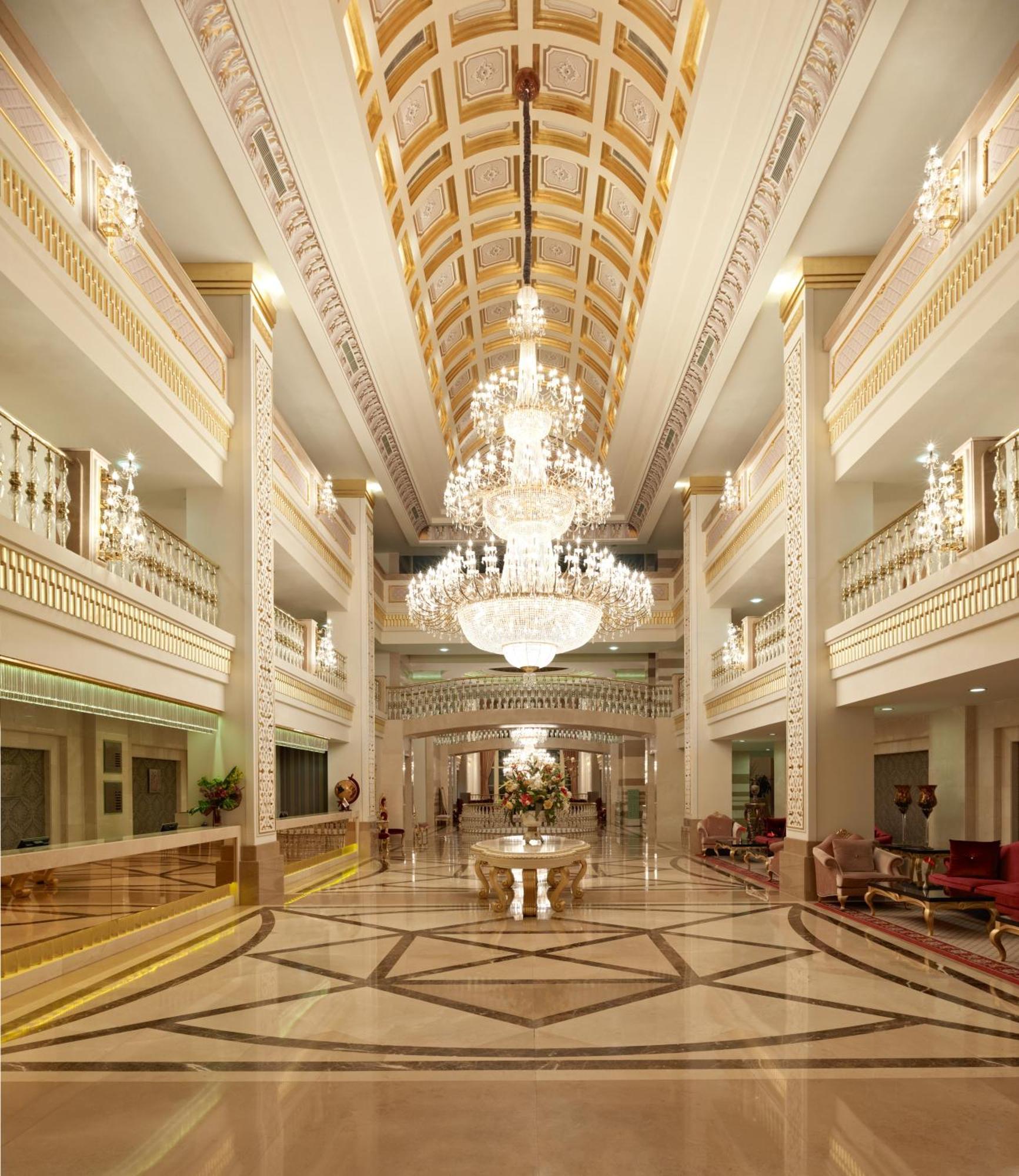 Dobedan Exclusive Hotel & Spa "Ex Brand Alva Donna Exclusive Hotel & Spa" โบยาซเคนท์ ภายนอก รูปภาพ