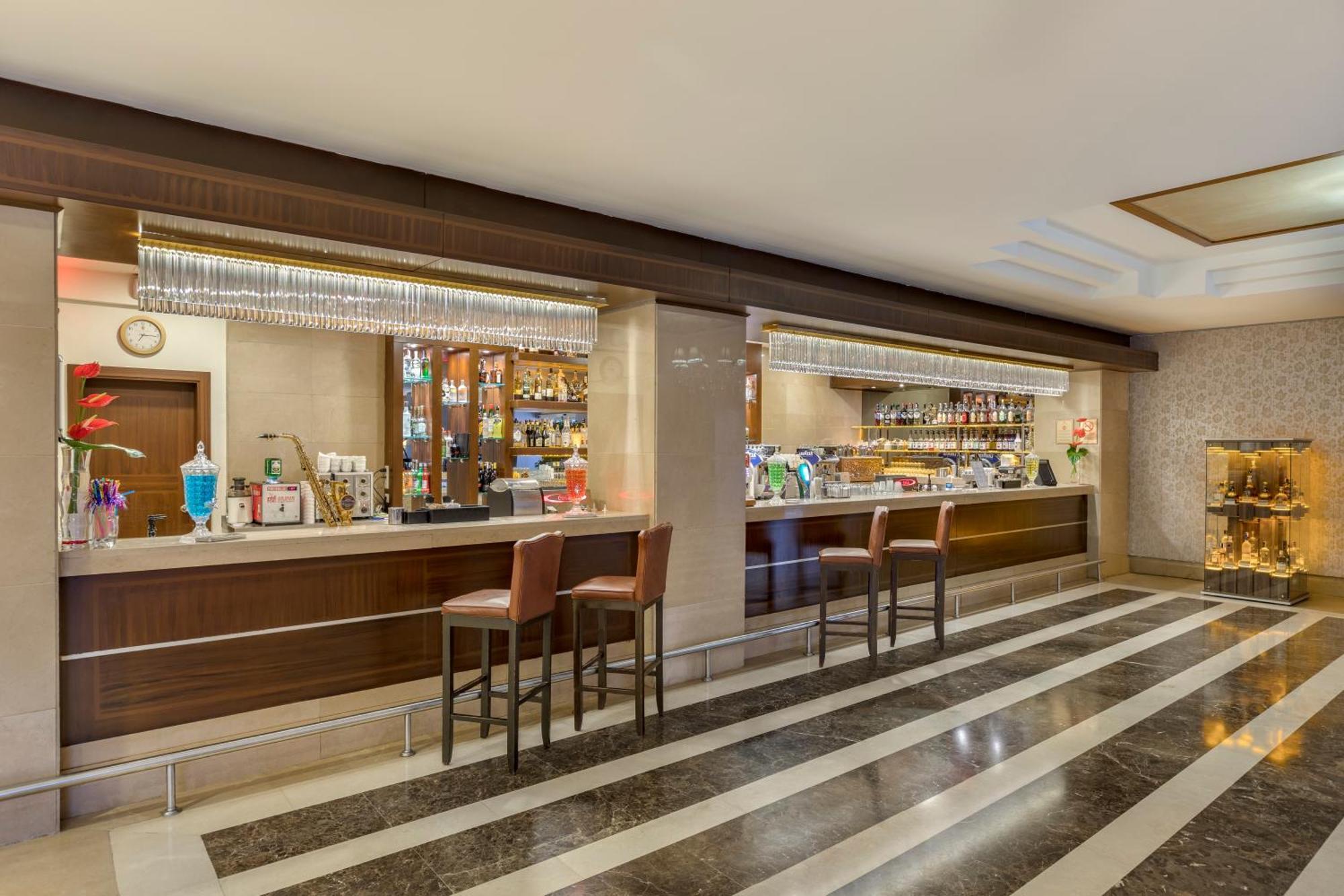 Dobedan Exclusive Hotel & Spa "Ex Brand Alva Donna Exclusive Hotel & Spa" โบยาซเคนท์ ภายนอก รูปภาพ